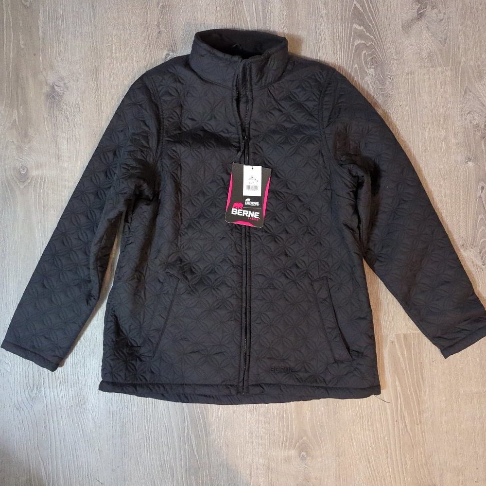 MWT Berne, Large black quilted shell with fleece interior winter coat